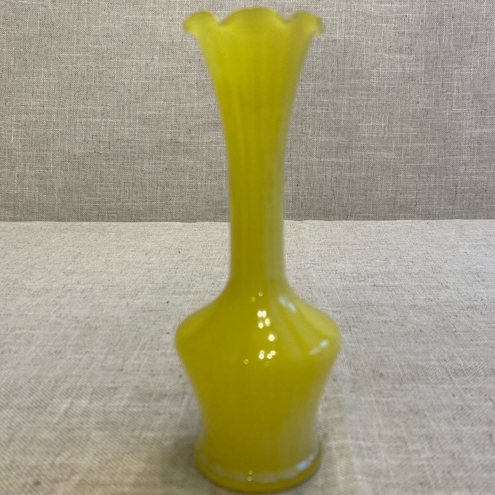 Bimini yellow and white swirl pattern glass vase.